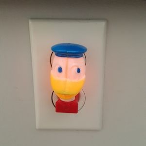 Vintage Walt Disney Donald Duck nightlight